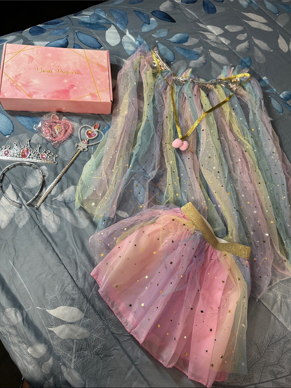 NIB Kids Pastel Rainbow Tulle Skirt Set w/Gold Star Accents Sz S lights up